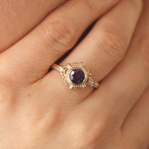 Antique style engagement ring with amethyst and diamonds OroSpot