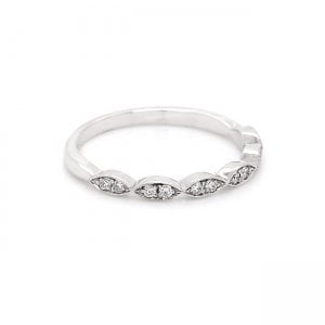 Classic pave diamond hal way band OroSpot