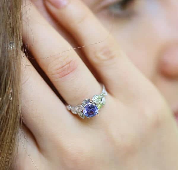 Floral leaf engagement ring with Tanzanite in modern design