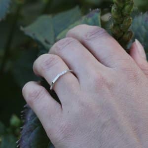 rhree diamonds thin modern wedding band