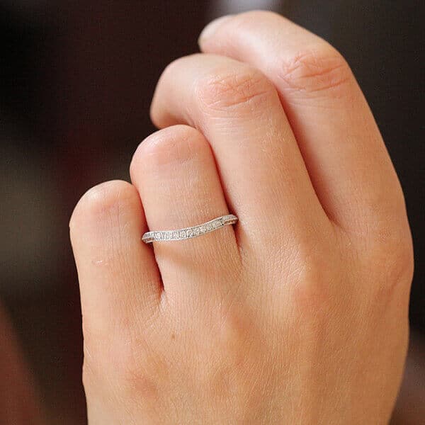Art Deco knife edge hand engraved curved diamond band by OroSpot