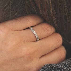 Stackable antique engraved wedding ring by OroSpot
