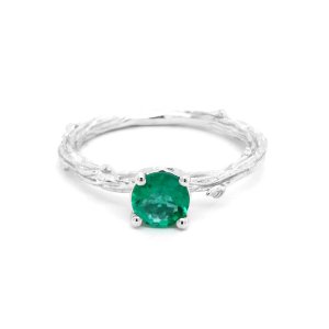 Green-Emerald-Nature-Inspired-Ring
