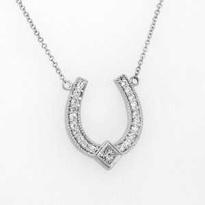 Horseshoe Lucky charm pendant