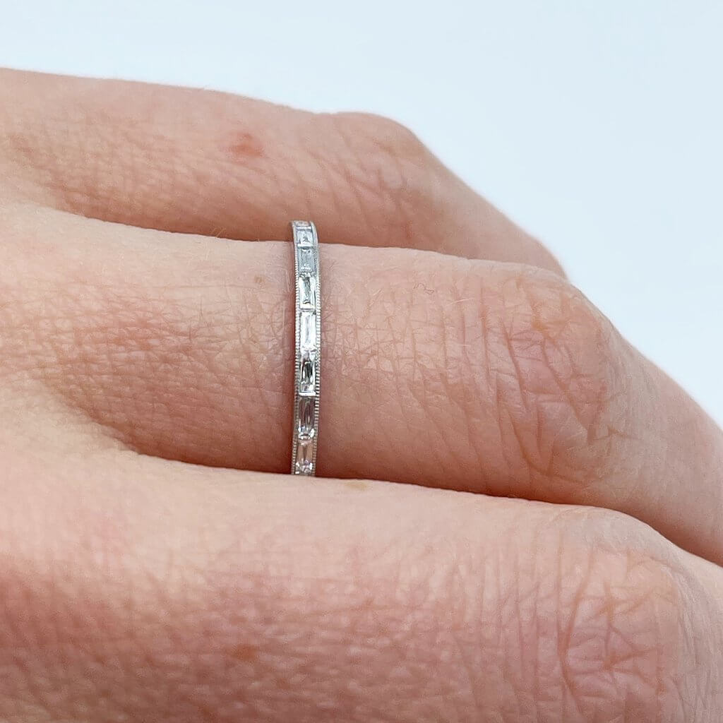 Super Thin Vintage Diamond Band OroSpot