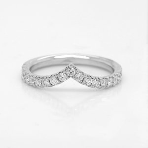 Diamond chevron wedding ring