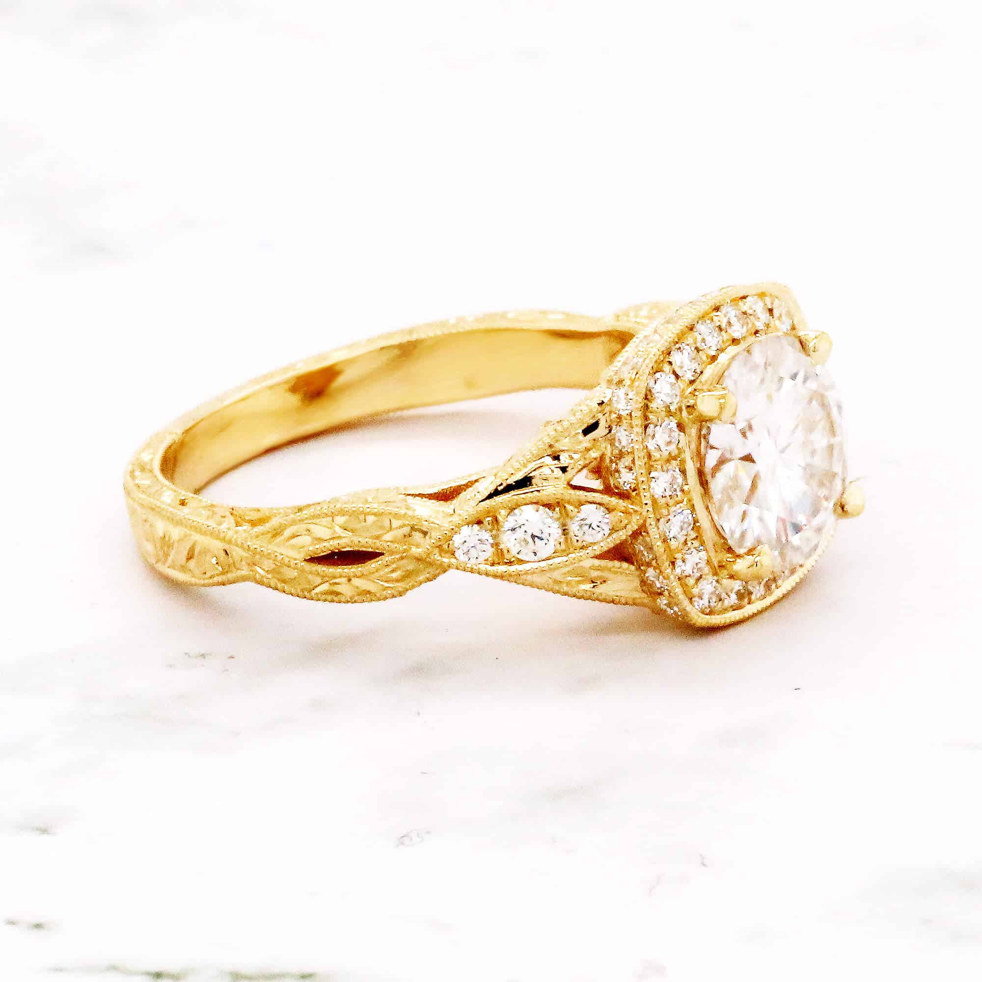 Diamond antique halo ring