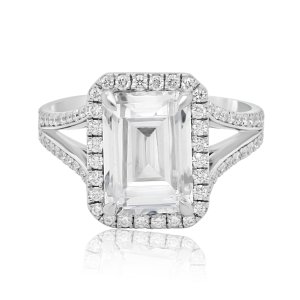 Split shank diamond emerald ring