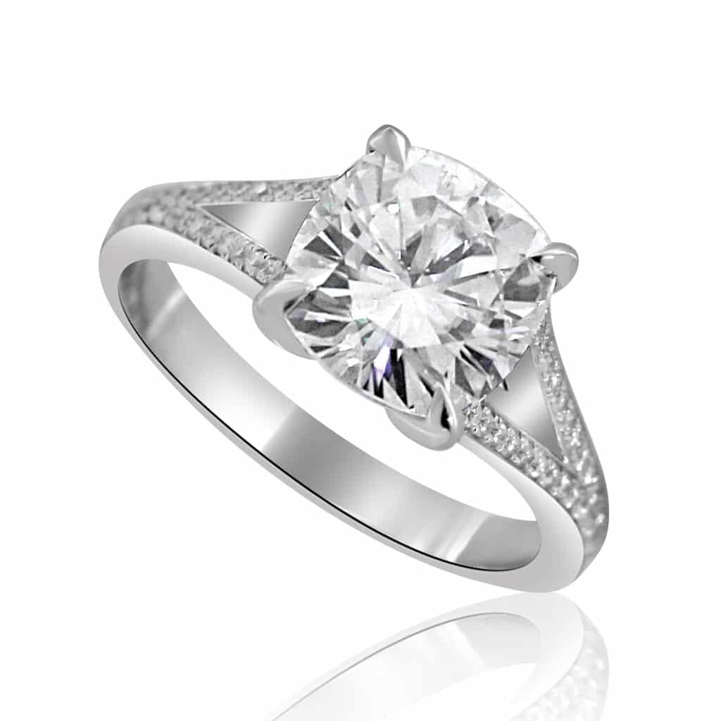 Elegant cushion diamond ring