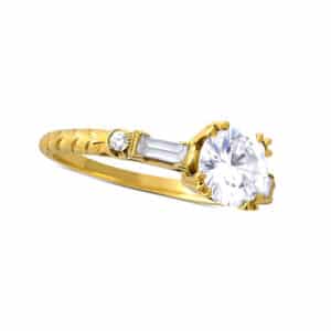 hand engraved unique diamond ring | OroSpot |